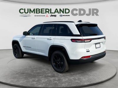 2026 Jeep Grand Cherokee Laredo Altitude