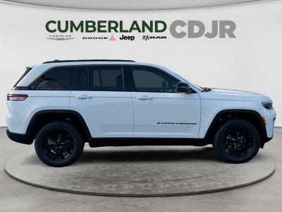 2026 Jeep Grand Cherokee Laredo Altitude