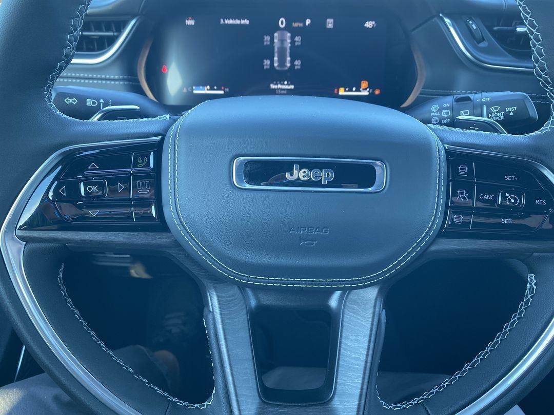 2025 Jeep Grand Cherokee Overland