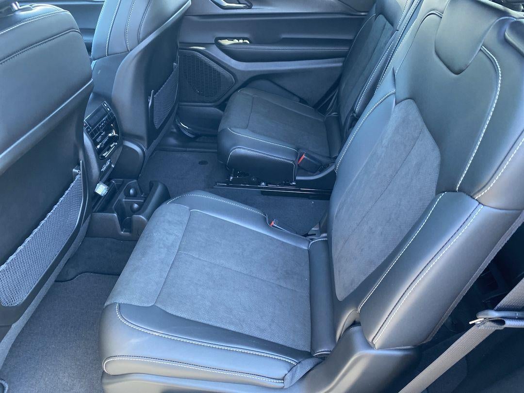 2025 Jeep Grand Cherokee L Altitude X