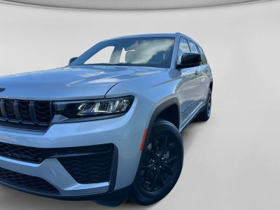 2026 Jeep Grand Cherokee L Laredo Altitude