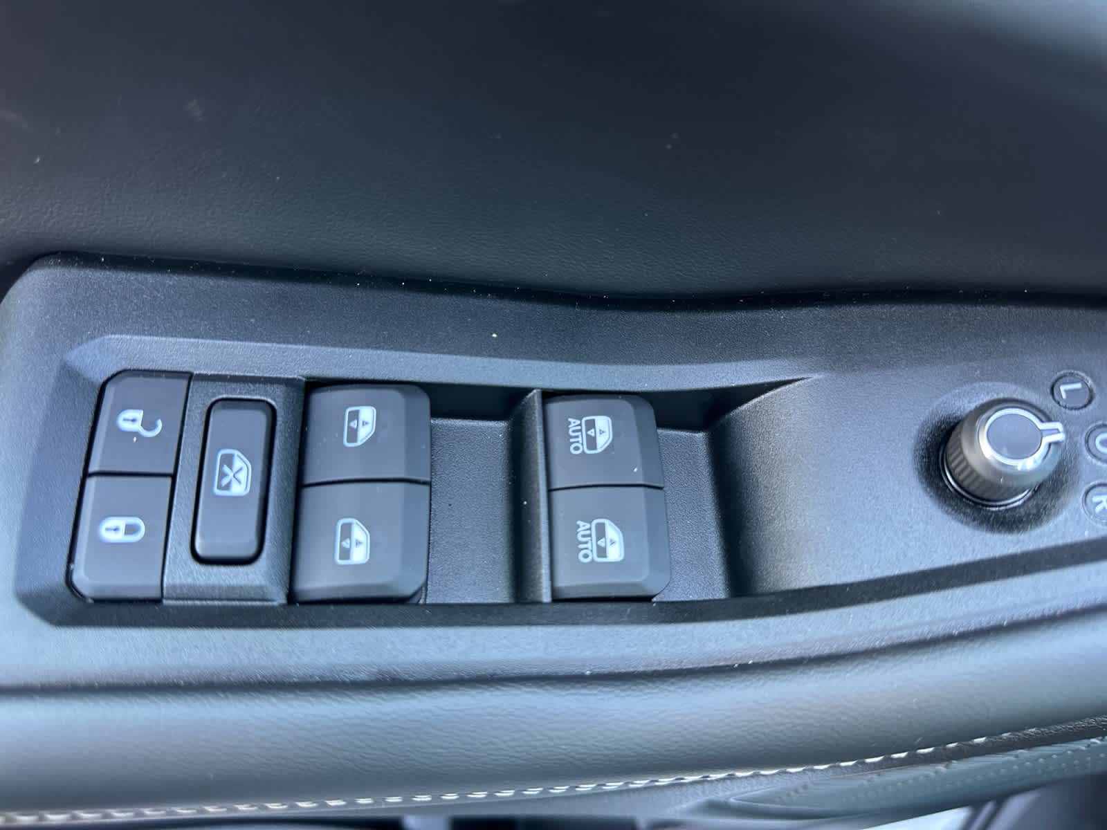 2026 Jeep Grand Cherokee L Laredo Altitude