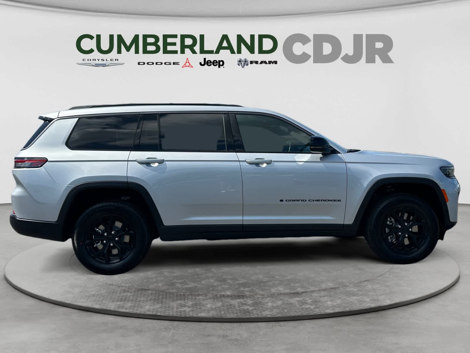 2026 Jeep Grand Cherokee L Laredo Altitude