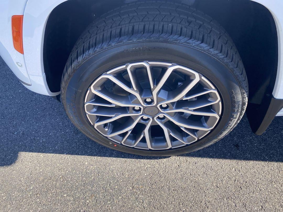 2025 Jeep Grand Cherokee L Summit Reserve