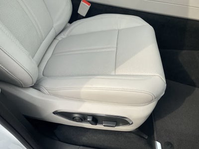 2026 Jeep Grand Wagoneer Base