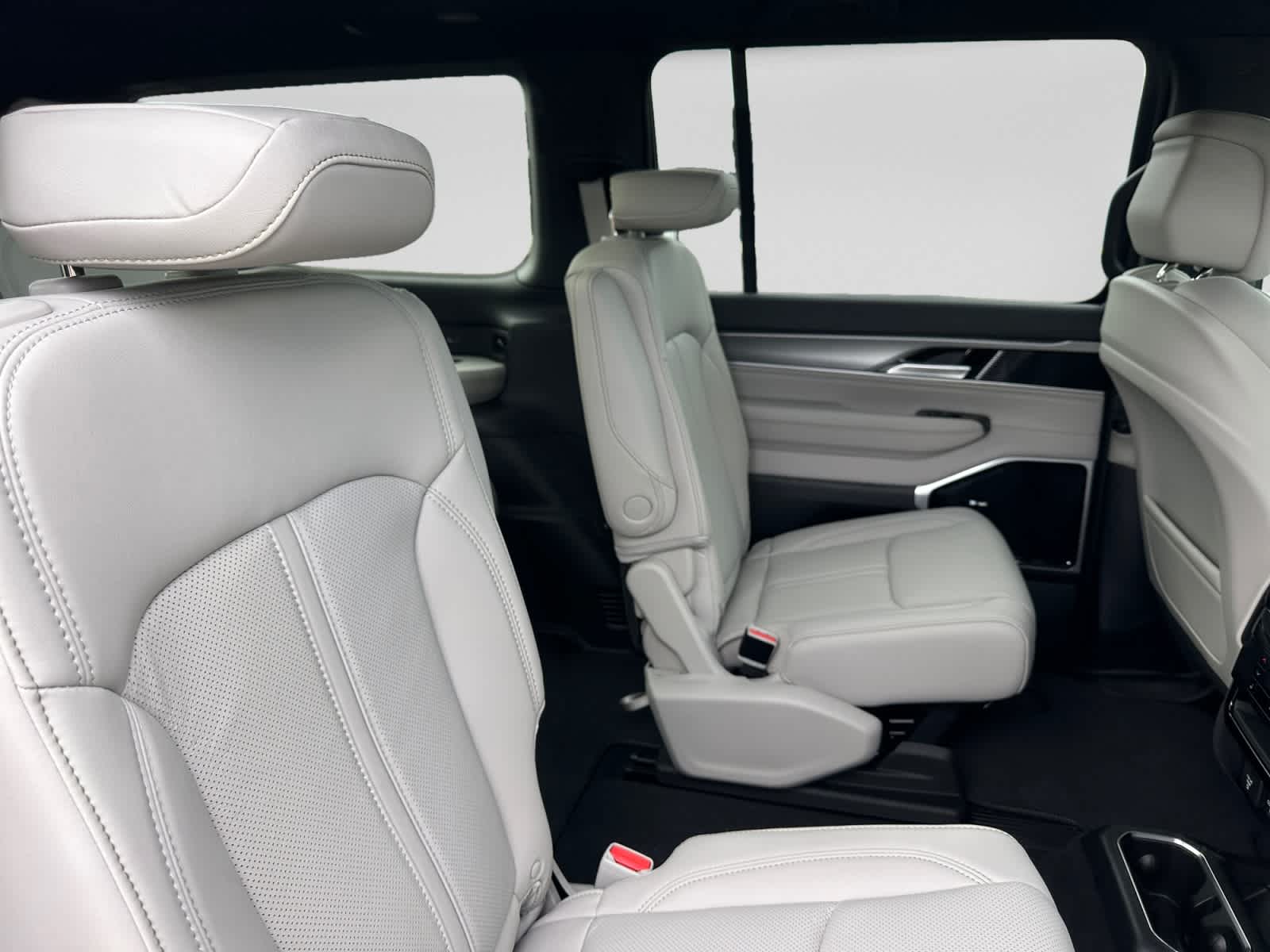2026 Jeep Grand Wagoneer Limited Altitude