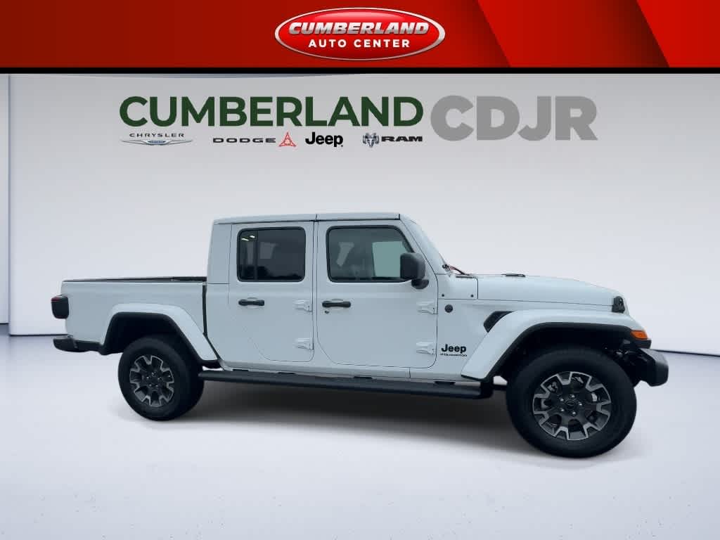 2026 Jeep Gladiator Sahara