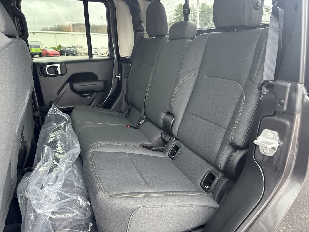 2026 Jeep Gladiator Willys