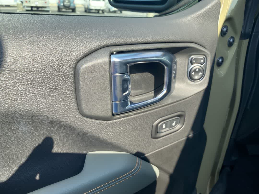 2025 Jeep Gladiator Mojave