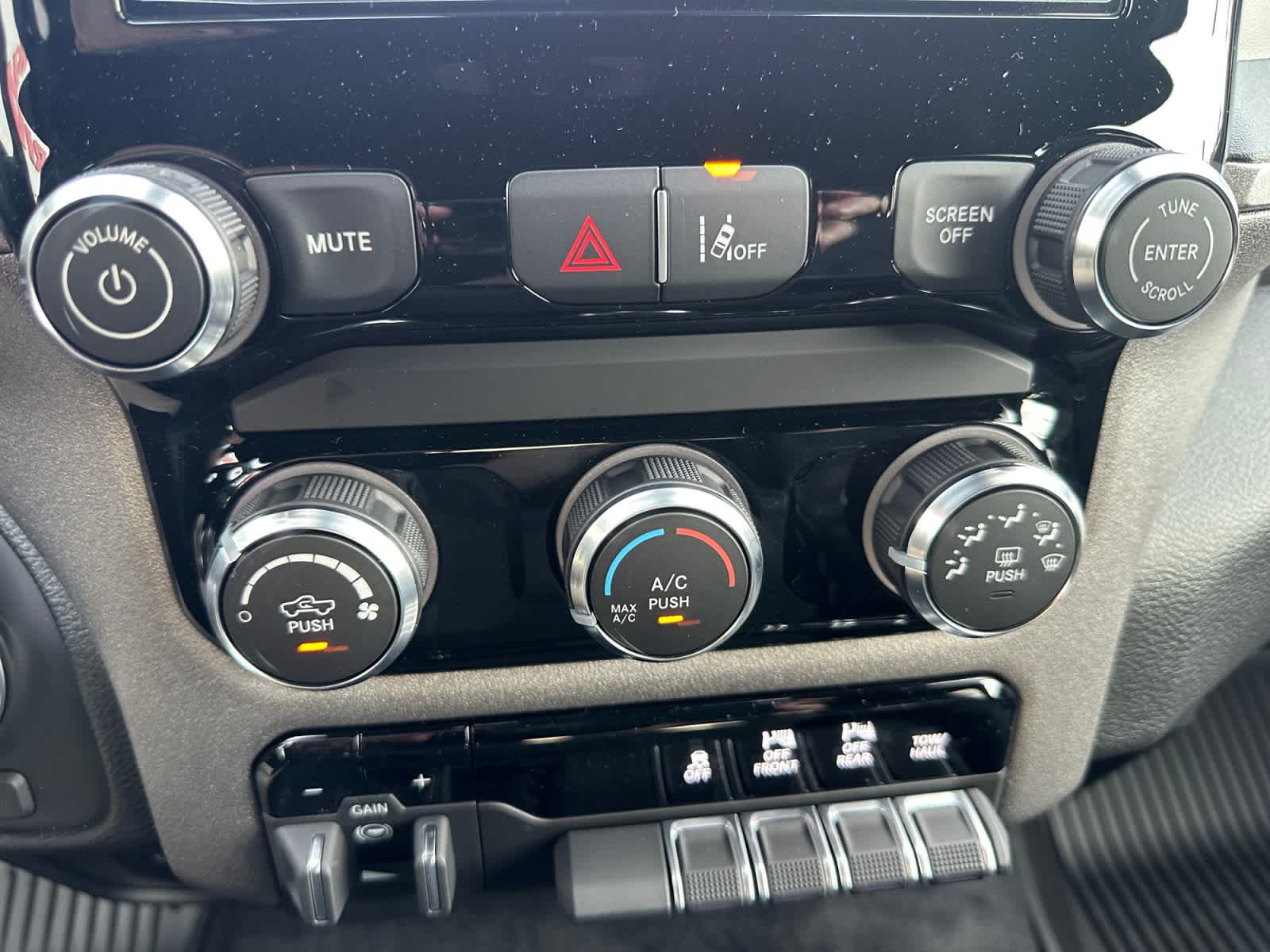 2026 RAM 1500 Warlock