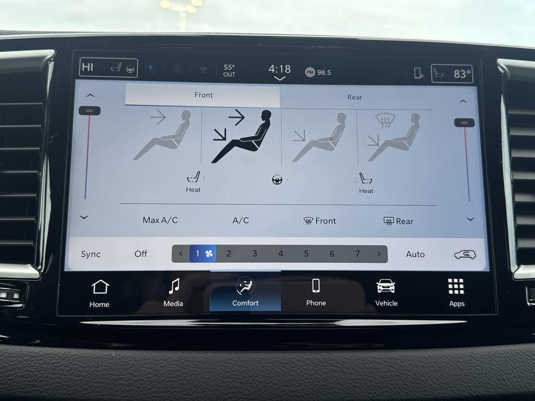 2026 Chrysler Voyager LX