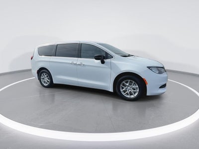 2026 Chrysler Voyager LX