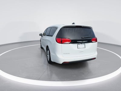 2026 Chrysler Voyager LX